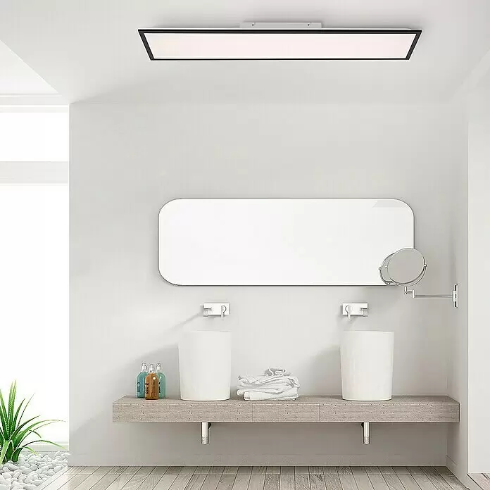 Just Light LED-Panel - 37 W, L x B x H: 119,5 x 29,5 x 7 cm, Schwarz, Sonstige - Rechteckige schwarz gerahmte LED-Deckenleuchte beleuchtet ein modernes Badezimmer.