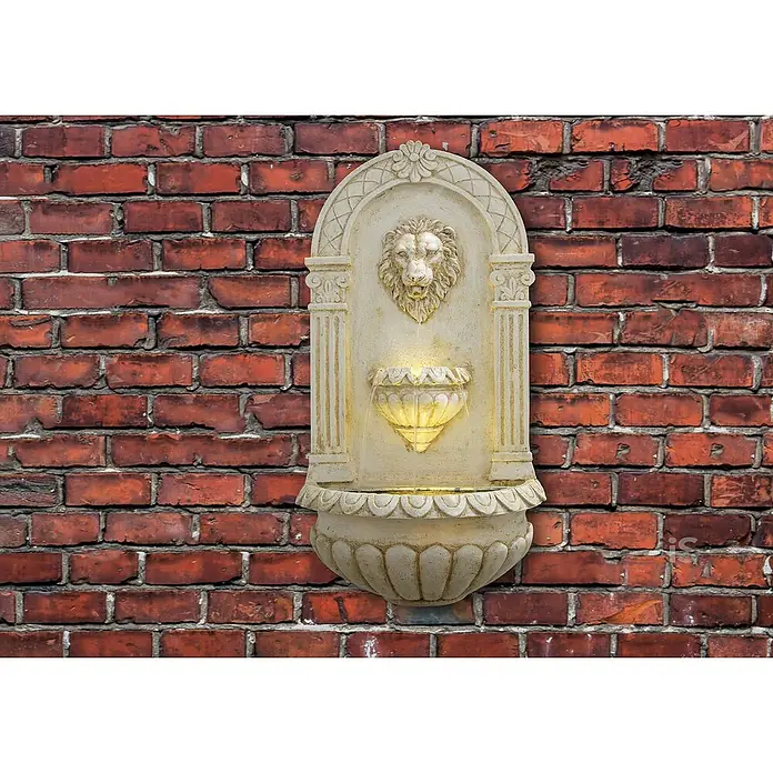 Ubbink AcquaArte Gartenbrunnen Assoro - 25 x 42 x 80 cm, Kunststoff, Sandfarben - Die Wandbrunnen-Skulptur mit einem Löwenkopf ist eine elegante Ergänzung für jeden Garten oder Hof und sorgt für ein beruhigendes Ambiente.