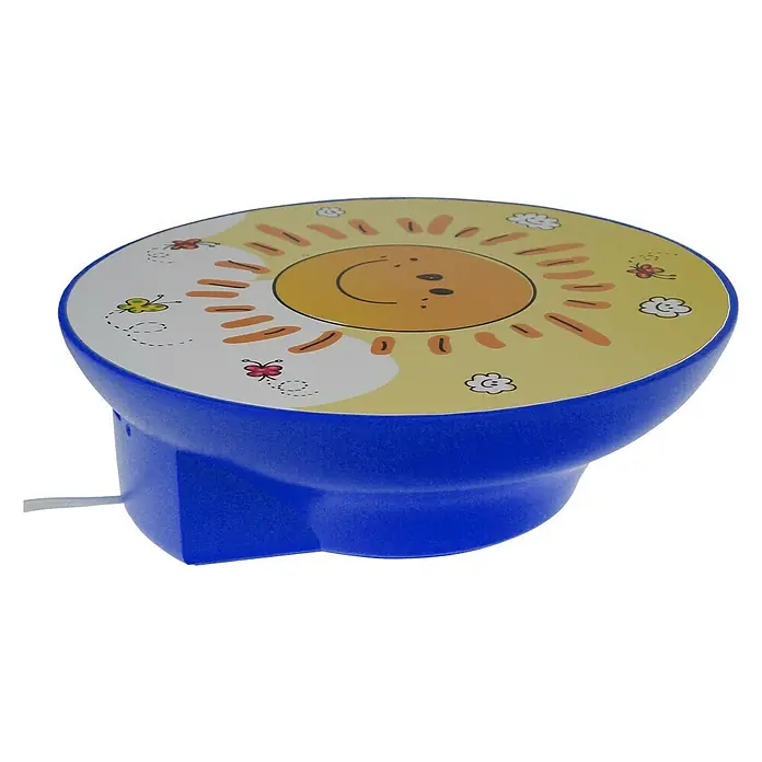 Niermann Kinderzimmerleuchte rund Sunny - 25 W - Nahaufnahme einer blauen Nachttischlampe mit einem gelben Sonnendesign, die eine gemütliche und verspielte Atmosphäre für Kinder schafft.