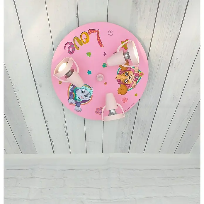 Niermann Kinderzimmerleuchte rund Paw Patrol - GU10 - Pinke Paw Patrol Deckenleuchte mit 'Love'-Schriftzug und Bildern von Skye und Everest. Die Lampe hat drei verstellbare Strahler.