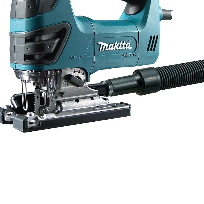 Makita Elektro-Pendelhubstichsäge 4350FCTJ - 800 /min - 2.800 /min, Max. Schnitttiefe in Holz: 135 mm, Anzahl Pendelhubstufen: 4 Stk. - Detailaufnahme einer Makita Stichsäge mit Staubabsaugung für präzise Schnitte und sauberes Arbeiten.