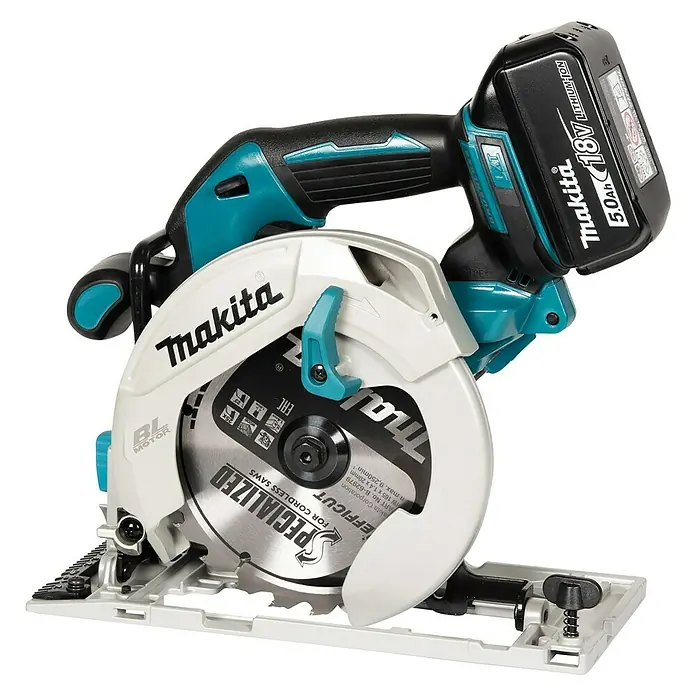 Makita LXT 18V Akku-Handkreissäge DHS680RTJ - 18 V, 2 Akkus, 5 Ah, Leerlaufdrehzahl: 5.000 U/min - Akku-Kreissäge von Makita mit 18V-Akku, ideal für präzise Schnitte und kabellose Freiheit, für den professionellen Einsatz.