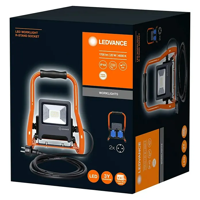Ledvance LED-Strahler - 20 W, 1.700 lm, 4.000 K, L x B x H: 23 x 23 x 28 cm, IP44 - Produktverpackung LEDVANCE LED-Arbeitsleuchte mit R-Standfuß. Das Gerät bietet 1700 Lumen, 20 W Leistung und 4000 K Farbtemperatur.