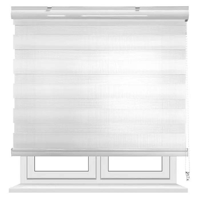 Estor noche y día Martina - An x Al: 135 x 250 cm, Blanco - Estor enrollable doble blanco frente a una ventana. El estor está parcialmente bajado, proporcionando privacidad y control de la luz para la habitación.