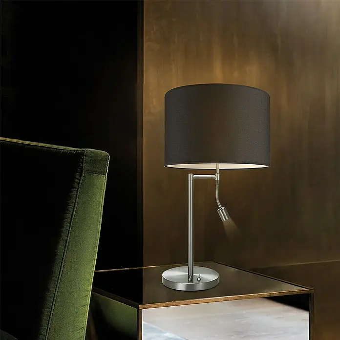 Deko-Tischleuchte Read - L x B x H: 20 x 20 x 47 cm, Mattstahl, E27 - Elegante Nachttischlampe mit schwarzem Lampenschirm und verstellbarem Leselicht für eine stilvolle Beleuchtung im Schlafzimmer.