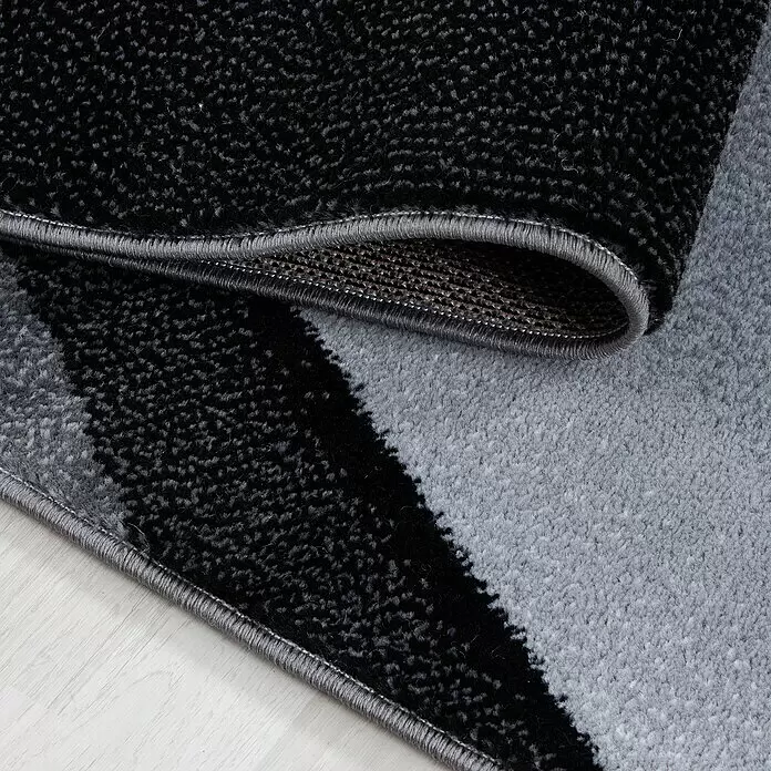 Kurzflorteppich Plus 8010 - Schwarz, 230 x 160 cm, 100% Polypropylen - Detailaufnahme