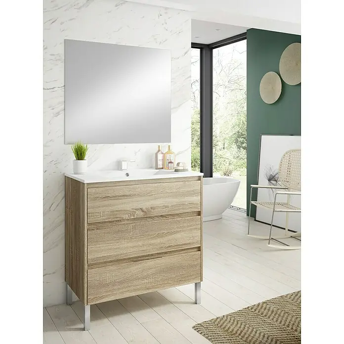 Mueble bajo de lavabo Alexa - L x An x Al: 45 x 80 x 85 cm, Roble - Baño moderno con mueble de lavabo en madera, espejo cuadrado y detalles blancos para un diseño luminoso.