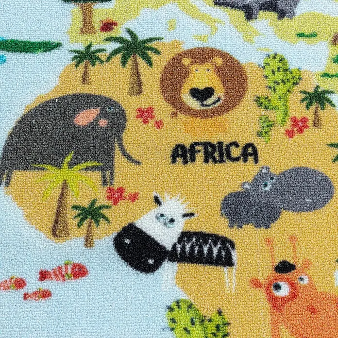Kinderteppich Play 2917Blau, 230 x 160 cm, 100% Polyamide - Detailansicht einer bunten Afrika-Karte mit Tiermotiven, ideal als Dekoration für Kinderzimmer oder Spielbereiche.