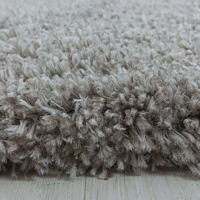 Hochflorteppich Fluffy 3500 - Beige, 370 x 280 cm, 100 % Polypropylen - Detailaufnahme