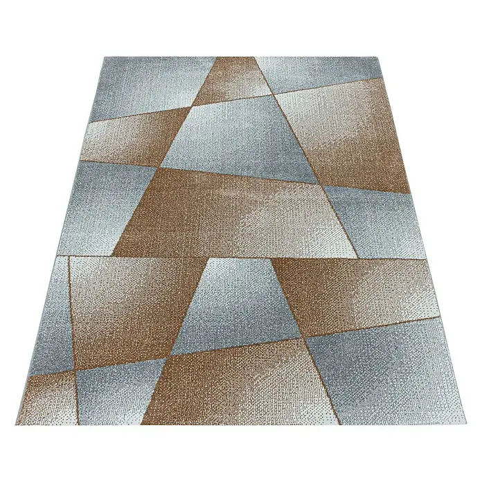 Hochflorteppich Rio 4603Kupfer, 200 x 140 cm, 100% Polypropylen - Dieser Teppich besticht durch sein modernes, geometrisches Design mit Dreiecken in Braun- und Grautönen, das jedem Raum eine stilvolle Note verleiht.