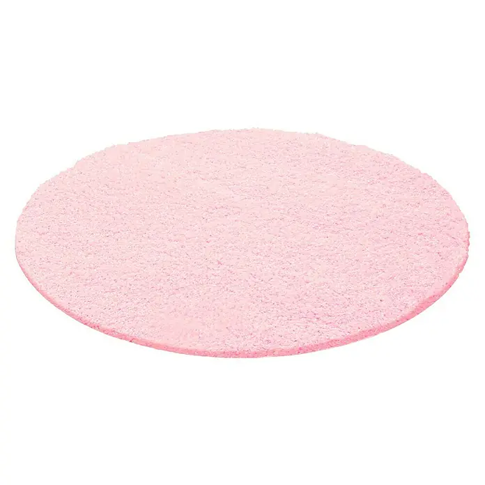 Hochflorteppich Life 1500 - Pink, Durchmesser: 160 cm, 100% Polypropylen - Nahaufnahme eines runden, flauschigen, rosa Teppichs.