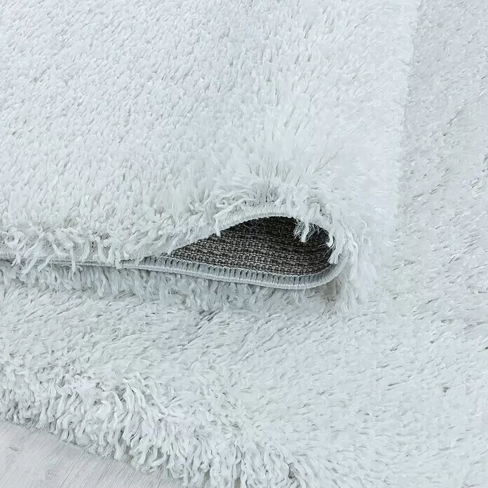 Hochflorteppich Fluffy 3500 - Weiß, 200 x 140 cm, 100 % Polypropylen - Detailaufnahme