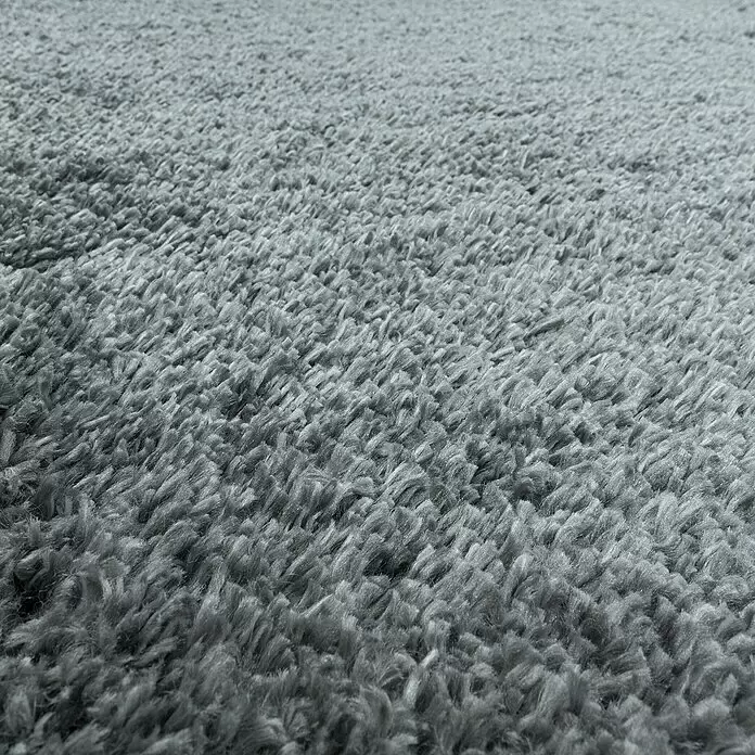 Hochflorteppich Fluffy 3500 - Light Grey, 340 x 240 cm, 100 % Polypropylen - Detailaufnahme
