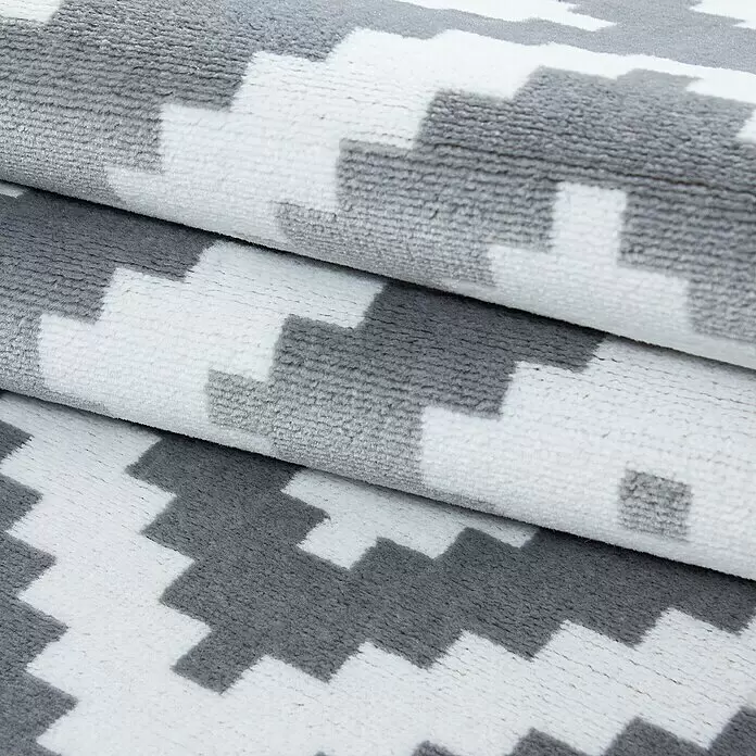 Kurzflorteppich Plus - Grau/Weiß, 340 x 240 cm, 100 % Polypropylen - Detailaufnahme