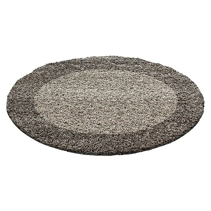 Hochflorteppich Life 1503 - Taupe, Durchmesser: 120 cm, 100% Polypropylen - Ein ovaler, mehrfarbiger Teppich mit texturierter Oberfläche liegt auf einem schwarzen Hintergrund. Ideal für jeden Raum!