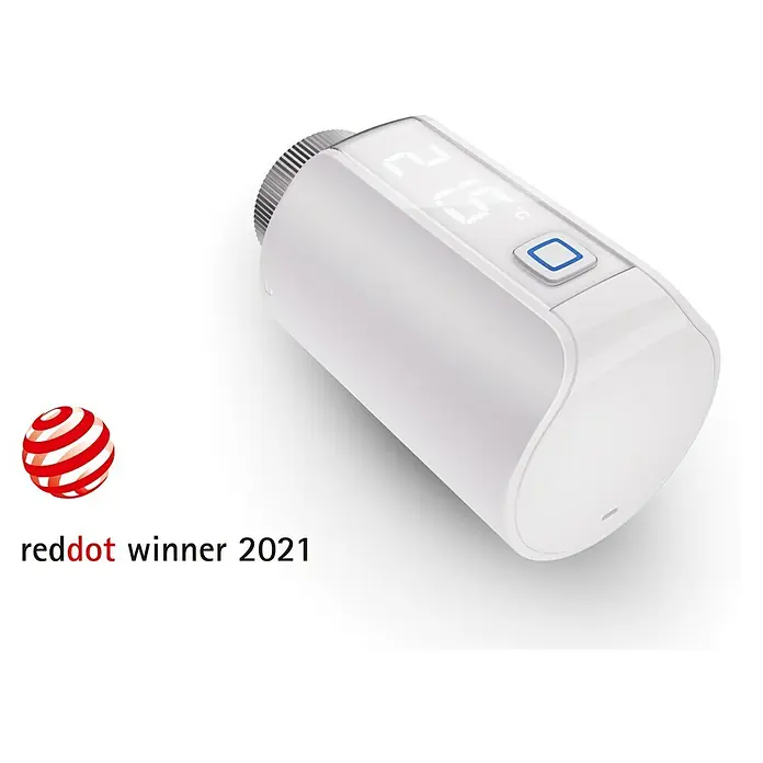 Homematic IP Heizkörper-Thermostat Evo HmIP-eTRV-E - Ventilanschluss: M30 x 1,5 mm, Batteriebetrieben, 94 x 53 x 55 mm, Weiß - Das Bild zeigt ein modernes, elektronisches Heizkörperthermostat in Weiß, ausgezeichnet mit dem Red Dot Award 2021. Stilvolles Design für modernes Wohnen.