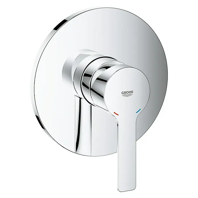 Grohe Lineare UP-Brausearmatur - Chrom, Glänzend - Nahaufnahme einer glänzenden Grohe Armatur, die modernes Design und hochwertige Verarbeitung vereint. Perfekt für jedes Badezimmer.