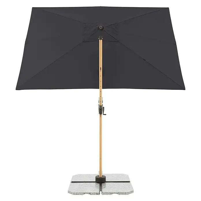 Doppler Alu Wood Ampelschirm AX UltraAnthrazit, Bespannungsmaß (L x B): 300 x 220 cm - Hier ist ein rechteckiger Sonnenschirm in Schwarz mit einem Holzstiel und einem quadratischen Fuß für den Außenbereich.