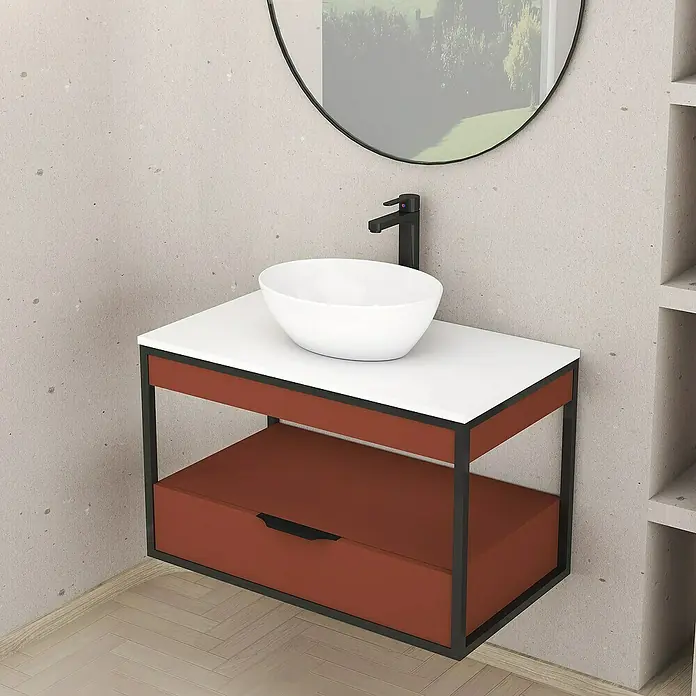 Artysan Conjunto de mueble de baño Izaro - Ancho: 80 cm, 3 pzs., Teja/Blanco, Mate - Lavabo de baño moderno con pila de cerámica blanca, mueble marrón y grifo negro bajo un espejo redondo.