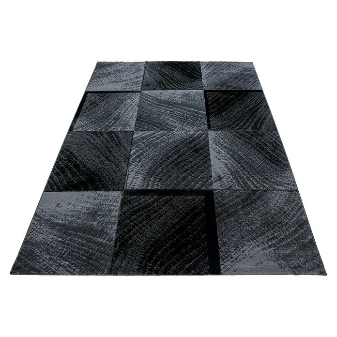 Kurzflorteppich Plus 8003Schwarz, 150 x 80 cm, 100% Polypropylen - Der graue Teppich mit quadratischen Mustern und einem dunklen Holzmaserungseffekt ist eine stilvolle Ergänzung für jeden Raum.