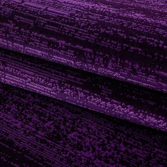 Kurzflorteppich Plus 8000 - Lila, 300 x 80 cm, 100% Polypropylen - Detailaufnahme