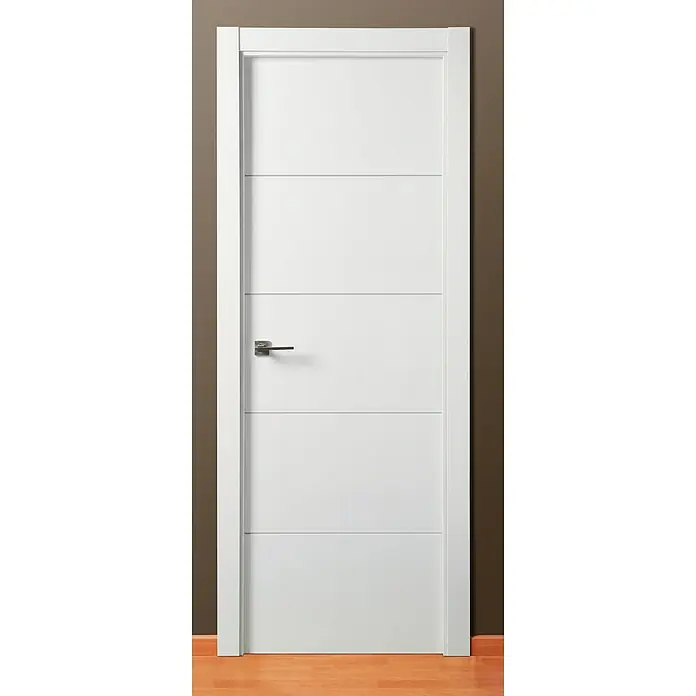 Solid Elements Puerta interior Mannheim - 72,5 x 203 cm, Derecha, Blanco, Maciza - Una puerta blanca moderna con detalles horizontales y una manija elegante, mostrando un diseño elegante y minimalista.
