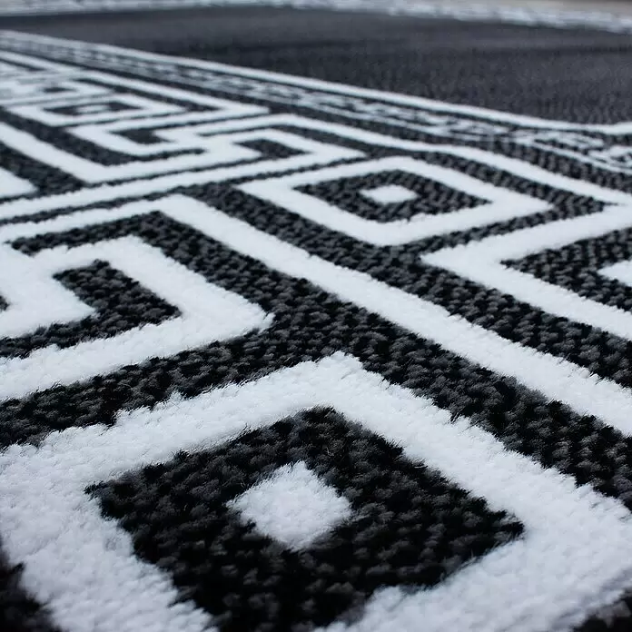 Kurzflorteppich Parma 9340 - Schwarz, 290 x 200 cm, 100% Polypropylen - Plüschiger schwarz-weißer Teppich mit markantem geometrischem Labyrinthmuster.
