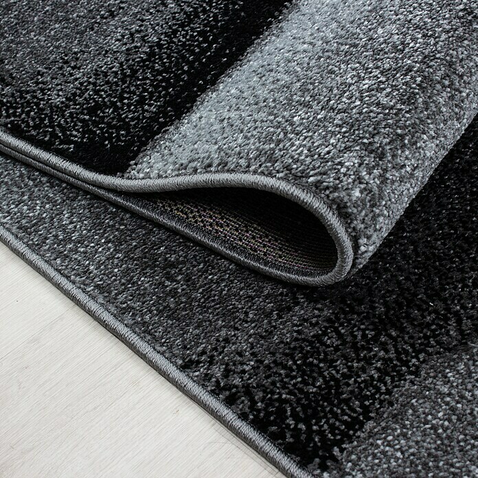 Kurzflorteppich Lucca 1840Schwarz, 170 x 120 cm, 100% Polypropylen Detail Shot