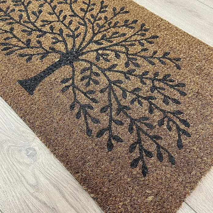 Felpudo Flocado Árbol - 70 x 40 cm, Negro/Natural - Felpudo de fibra de coco con un intrincado diseño de árbol negro, un complemento elegante para cualquier entrada.