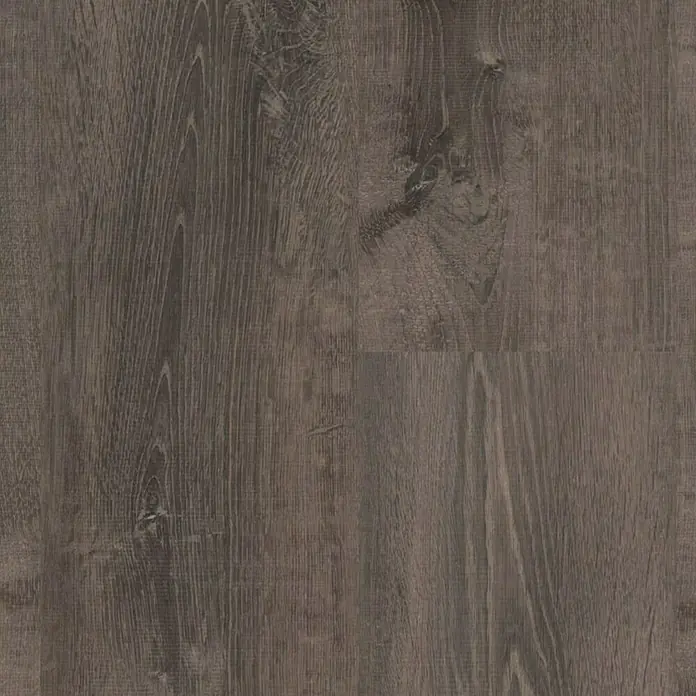 Star Clic Vinylboden More+ - Smoky Oak Grey, Landhausdiele, 1.210 x 220 x 5 mm - Detailaufnahme eines Paneels in dunklem Holzdesign, das die Maserung und Textur des Laminats hervorhebt. Ideal für Bodenbeläge.