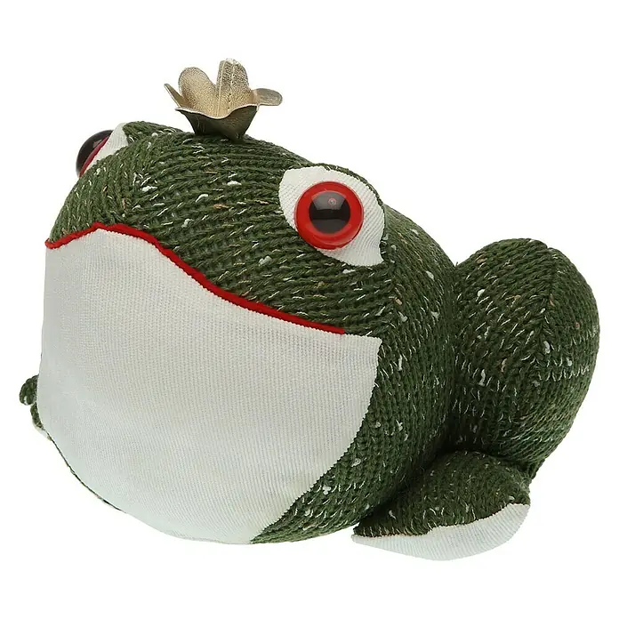 Versa Tope de puerta Rana - 1 ud., Textil, Verde - Un príncipe rana tejido con una corona dorada y ojos rojos sentado sobre un fondo negro.