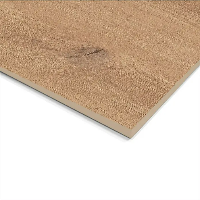 Atlas Concorde Solution Fable Feinsteinzeugfliese Honey - 22,5 x 90 cm, Braun, Matt - Nahaufnahme einer Holzstrukturplatte mit warmen Farbtönen und sichtbarer Maserung, ideal für Möbel oder Bodenbeläge.
