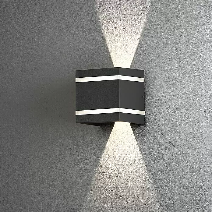 Konstsmide LED-Außenwandleuchte - 7,2 W, 4 x 18,5 x 9,5 cm, Weiß, IP54 - Stimmungsaufnahme