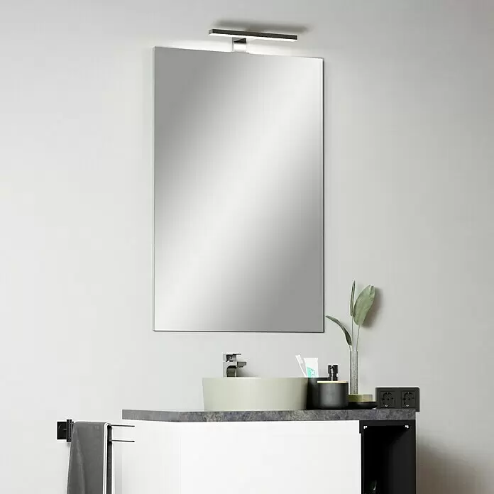 Camargue Espacio LED-Spiegelleuchte Lisa - 5 W, Chrom - Stimmungsaufnahme