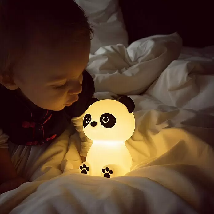 MegaLight LED-Nachtlicht PADDY PANDA - Weiß/Schwarz, L x B x H: 9 x 9 x 12 cm, RGBW, PADDY PANDA - Anwendungsbeispiel