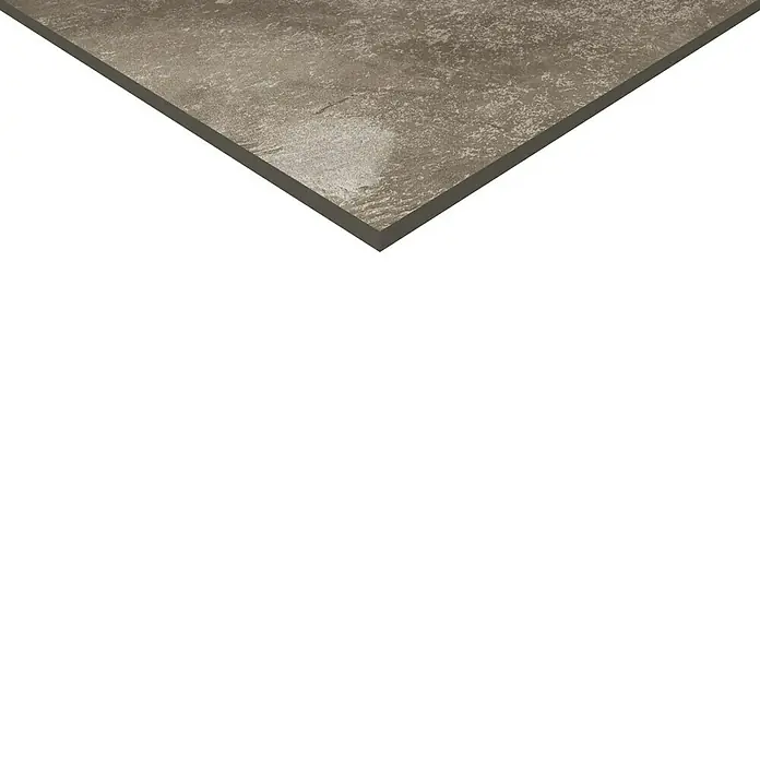 Feinsteinzeugfliese Geo Brown - 60 x 60 cm, Braun, Schimmernd - Nahaufnahme einer einzelnen dunkelgrauen Keramikfliese mit einer rauen, strukturierten Oberfläche, ideal für moderne Innenräume.