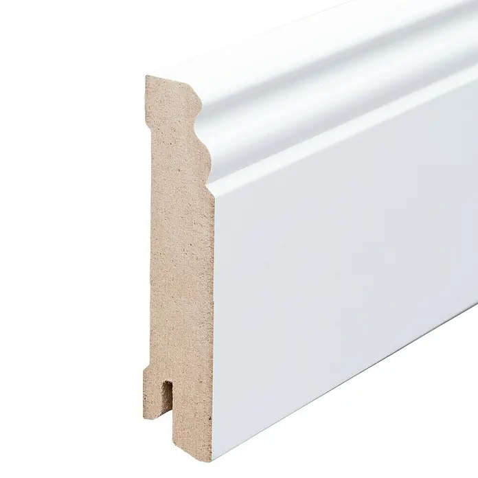 Sockelleiste - 244 x 1,8 x 9,6 cm, MDF, Beschichtet, Profiliert - Weiße MDF-Fußleiste mit profilierter Kante, ideal für die elegante Gestaltung von Innenräumen. Robuste Ausführung für langlebige Ergebnisse.