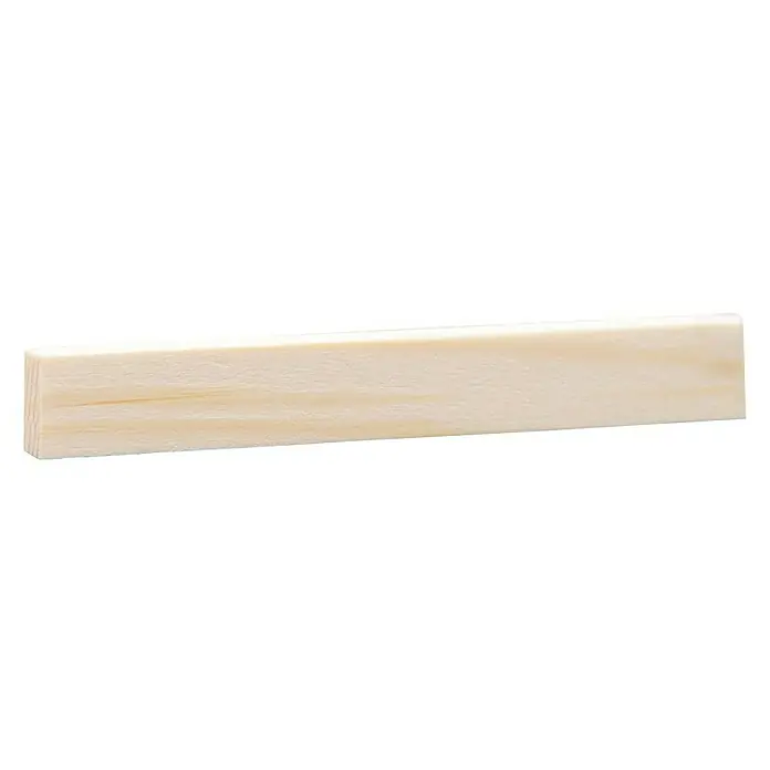 Rechteckleiste - 90 cm x 10 mm x 5 mm, Kiefer - Ein rechteckiger, heller Holzstab auf einem schwarzen Hintergrund. Das Holz ist glatt und weist eine schöne Maserung auf.