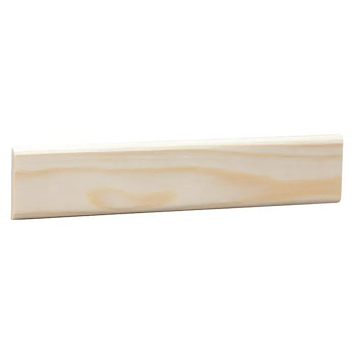Abschlussleiste - L x B x H: 90 cm x 30 mm x 5 mm, Kiefer - Nahaufnahme einer hellen, unbehandelten Sockelleiste aus Kiefernholz, ideal für jeden Raum und jede Inneneinrichtung.