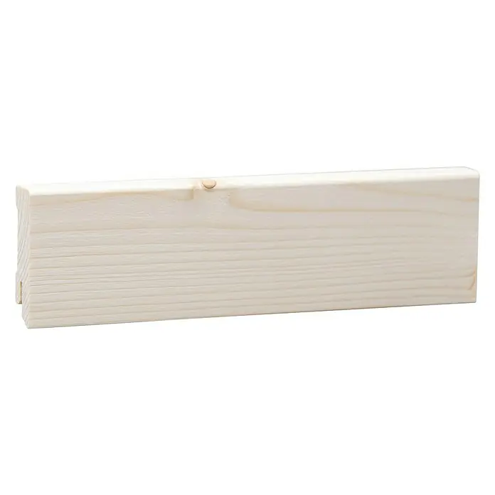 Sockelleiste - 240 x 1,6 x 5,8 cm, Fichte, Unbehandelt - Nahaufnahme eines hellen, unbehandelten Holzstücks mit feiner Maserung, ideal für DIY-Projekte und Möbelbau.