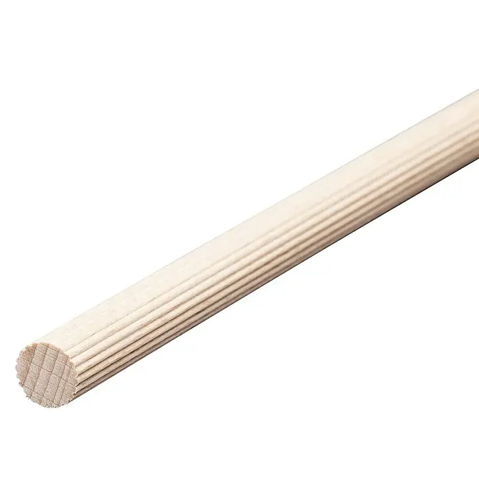 Rundstab I - Ø x L: 10 mm x 1 m, Buche, Gerillt - Abbildung eines geriffelten Holzdübels vor schwarzem Hintergrund, ideal für Möbelverbindungen und Holzprojekte.