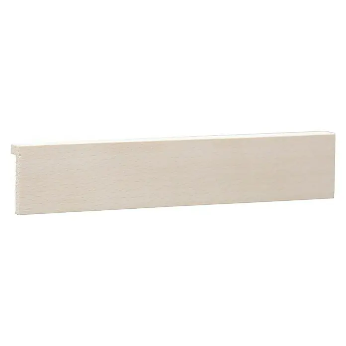 Falzleiste - 100 cm x 40 mm x 13 mm, Buche - Eine einzelne, naturfarbene Sockelleiste aus Holz. Ideal für den Innenausbau, um stilvolle Akzente zu setzen und Bodenübergänge zu verschönern.
