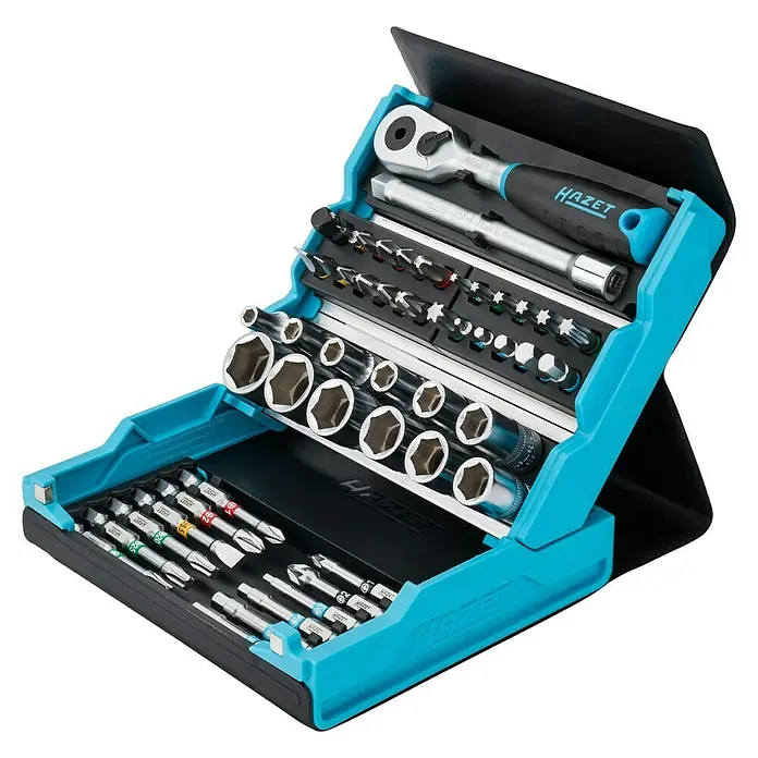 Hazet Steckschlüssel-Set SmartCase - 50 Stk. - Werkzeugkasten von HAZET mit verschiedenen Schraubenschlüsseln, Bits und einer Ratsche. Ideal für Reparaturen und Heimwerkerprojekte.