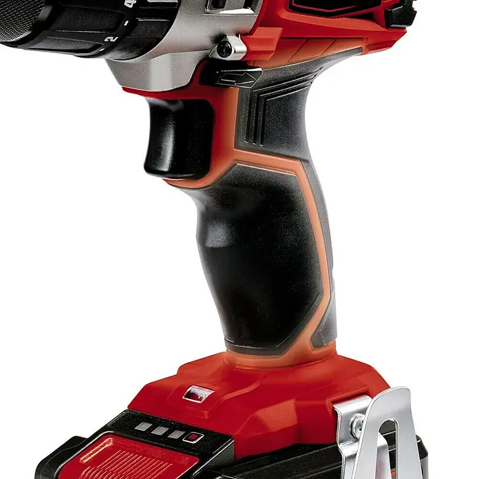Einhell Power X-Change 18V Akku-Schlagbohrschrauber TE-CD 18/2 Li-i+22 - 18 V, 1 Akku, 2,5 Ah - Nahaufnahme eines Akku-Bohrhammers, der ein robustes Design mit roter und schwarzer Farbgebung aufweist.