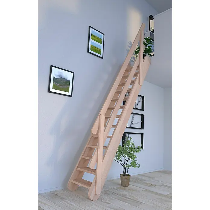 Starwood Raumspartreppe Samos - Breite: 67 cm, Buche, Geschosshöhe: 250 cm - 285 cm, Gerade, Montageseite Geländer: Wahlweise links/rechts, Geländer Holz, Vollstufen - Bild einer Holzleiter im Innenraum, die zu einem erhöhten Bereich führt, umgeben von Zimmerpflanzen und Wandkunst.