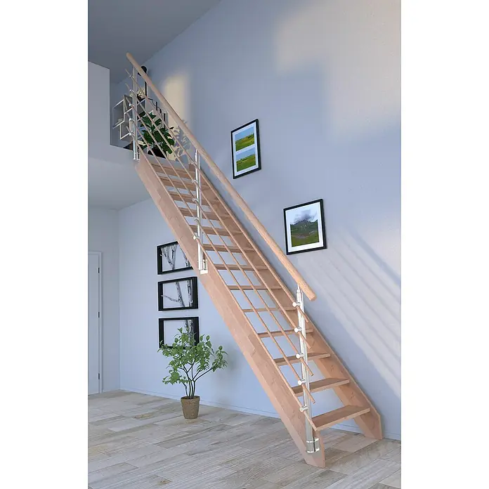 Starwood Raumspartreppe Rhodos - Breite: 84 cm, Buche, Geschosshöhe: 300 cm, Gerade, Montageseite Geländer: Wahlweise links/rechts, Designgeländer Holzrundstäbe, Ohne Setzstufen - Eine moderne Holztreppe mit Edelstahlgeländer in einem hellen Raum. Die Treppe fügt sich nahtlos in das moderne Interieur ein.