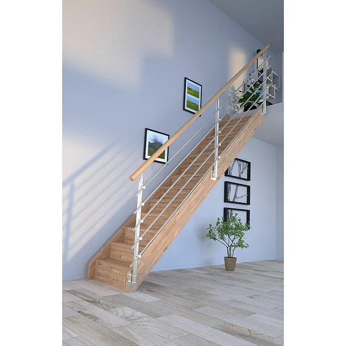 Starwood Raumspartreppe Mykonos - Breite: 85 cm, Eiche, Geschosshöhe: 280 cm, Gerade, Montageseite Geländer: Wahlweise links/rechts, Designgeländer Edelstahl, Mit Setzstufen - Die elegante Holztreppe mit Edelstahlgeländer fügt sich nahtlos in das moderne Interieur ein und besticht durch ihr schlichtes Design.