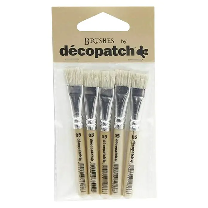 Décopatch Set de pinceles artísticos Pura cerda -  - Set de cinco pinceles planos Decopatch de tamaño 05, ideales para manualidades y para aplicar pinturas y barnices en diversas superficies.