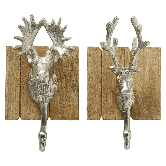 Garderobenhaken Set Alfons - 2 Stk. - Zwei Wandhaken mit silbernen Hirsch- und Elchkopfmotiven auf Holzbrettchen, ideal für rustikale Dekoration und praktische Aufbewahrung.