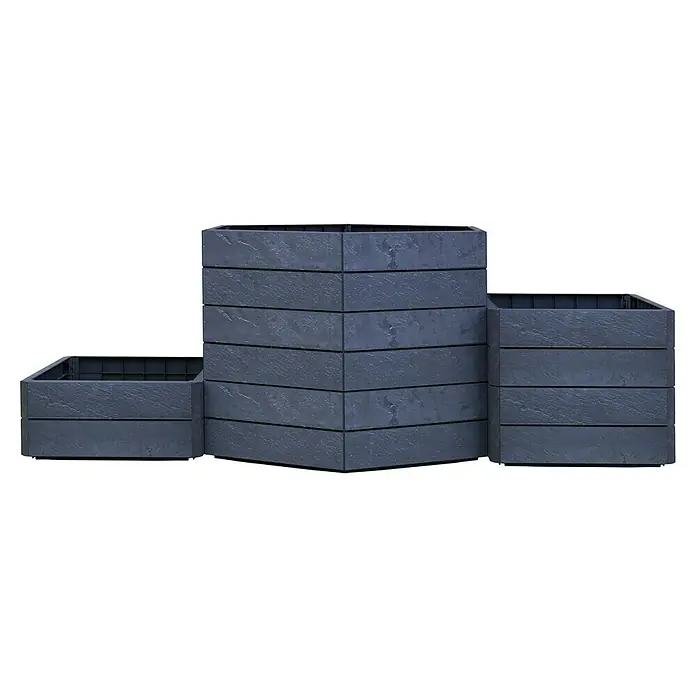 Garantia Hochbeet Ergo Vario 3 Stone Set - 175 x 110 x 75 cm, Kunststoff, Anthrazit - Diese Aufnahme zeigt drei graue Pflanzgefäße unterschiedlicher Höhe, die aus mehreren horizontalen Segmenten bestehen und eine moderne Optik bieten.
